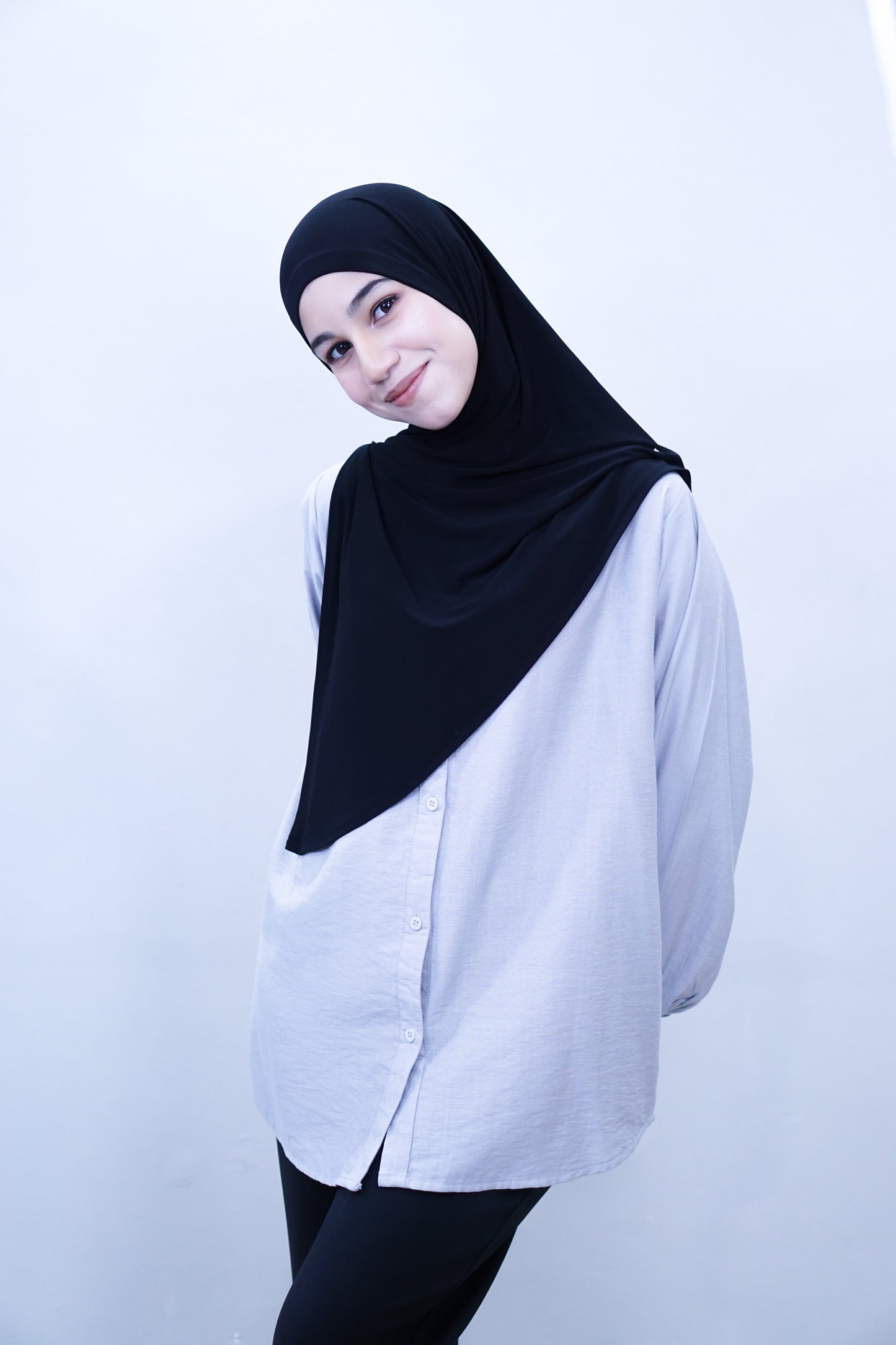 Helena in Light Grey