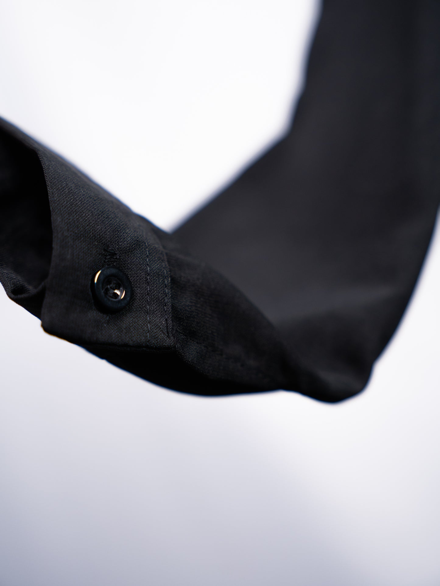 Mishfa in Black
