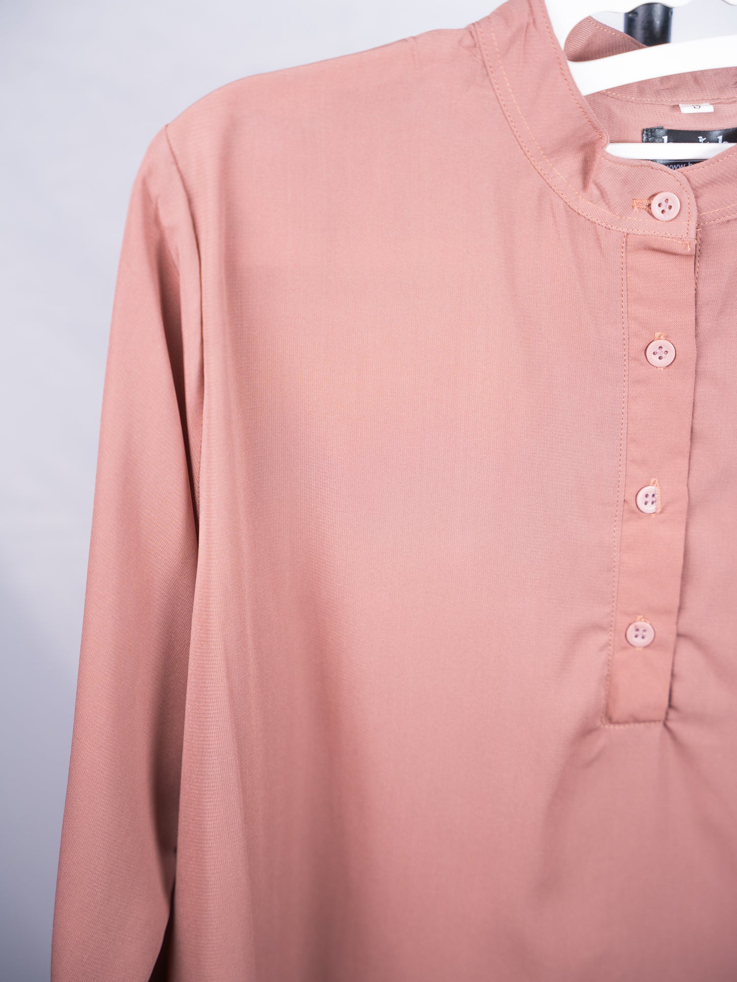 Mishfa in Pink Belachan